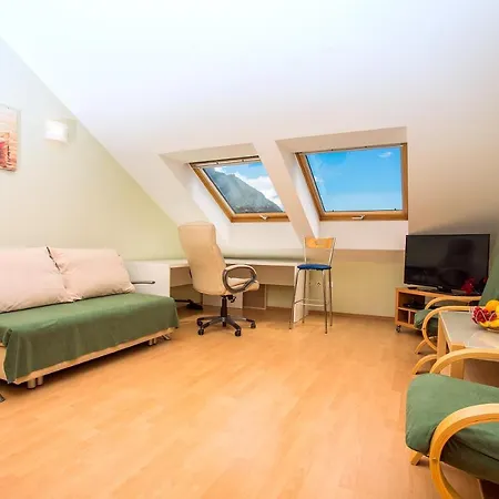 Apartmani Ribnjak Seka Omis Exterior photo