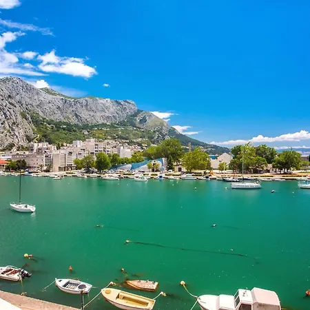 Apartmani Ribnjak Seka Omis Exterior photo
