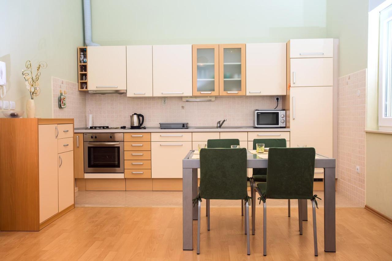 Apartment Ribnjak Seka